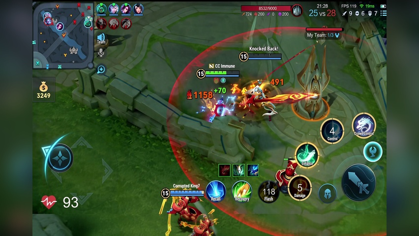 Ao'yin tower-diving with ultimate to secure a kill, gold notification visible